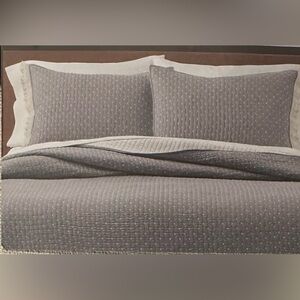 Gray Quilted Bedding with Geometric Texture